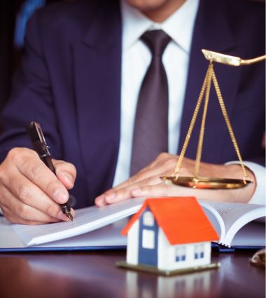 why-real-estate-lawyer-should-be-part-of-every-property-deal